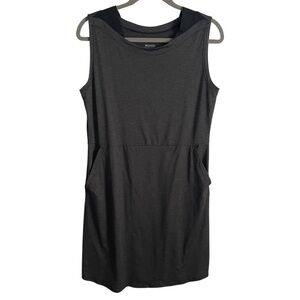 Columbia Omni Wick Dress‎ gray sleeveless with pockets EUC size medium
